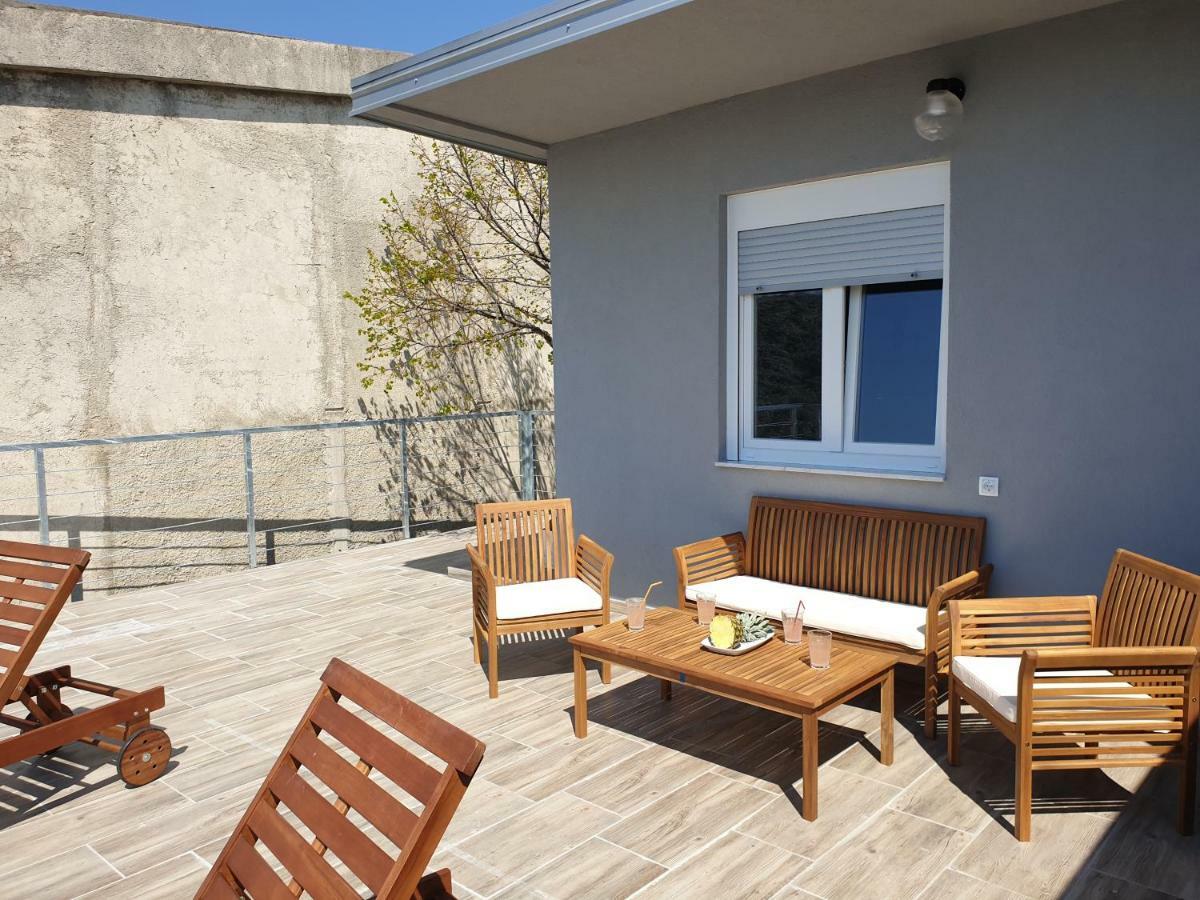 Best View Apartments Cesarica Exterior foto
